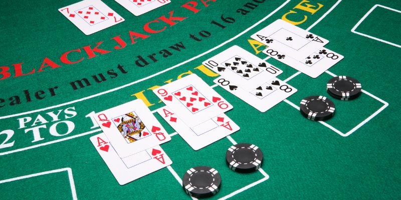 Blackjack Cách Chơi Chuẩn Luật Dễ Hiểu Cho Tân Thủ 2 Đôi nét khám phá về trò chơi bài Blackjack