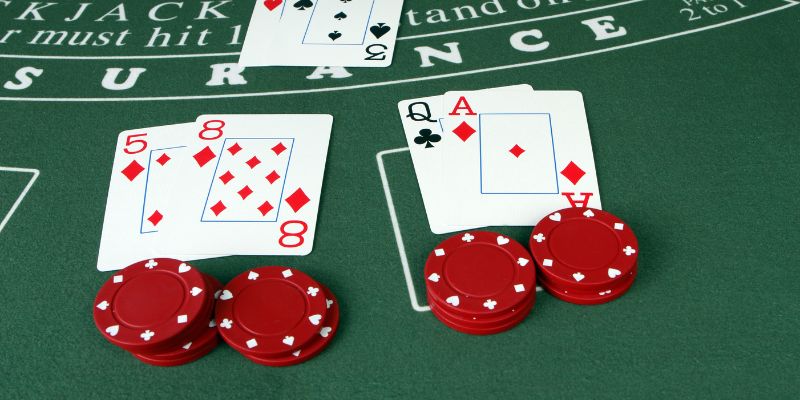 Hướng Dẫn Chơi Blackjack Với Chiến Thuật Thông Minh 2 Hướng dẫn chơi Blackjack chi tiết cho người mới